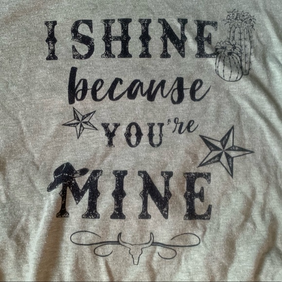 Thyme Maternity Tee - Picture 2 of 3